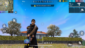 Waiting to third party enemies in Free Fire MAX final zone